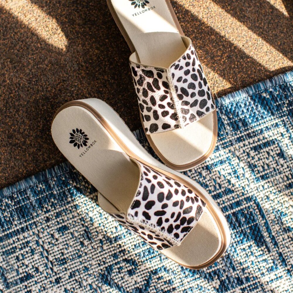 NEW! Yellow Box Alley Leather Ivory Leopard Animal Platform Wedge Slides Mule 6